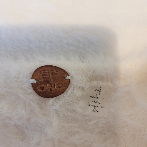FP One, ultra soft white long sleeve sweater. - Picture 2 of 5